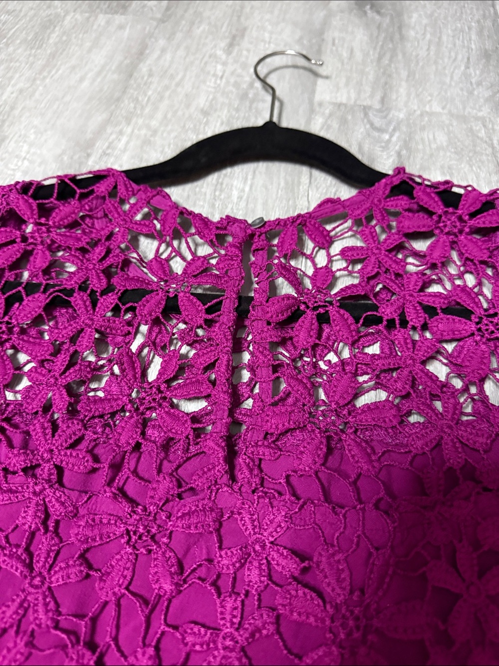 Hollister Magenta crochet Lace Short Sleeve knee length Dress - Picture 4 of 7